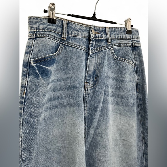 NWOT BOHO Retro Y2K High Waisted A-Line Light Wash Raw Hem Denim Maxi Skirt - Picture 4 of 9